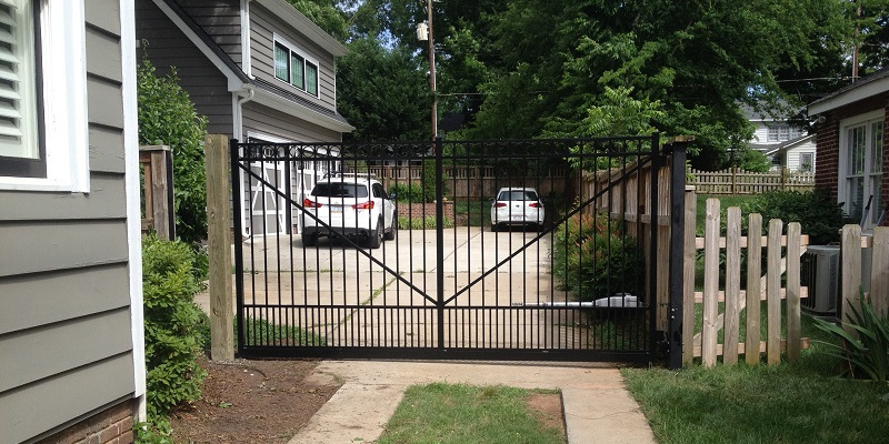 Why You Should Consider an Aluminum Driveway Gate