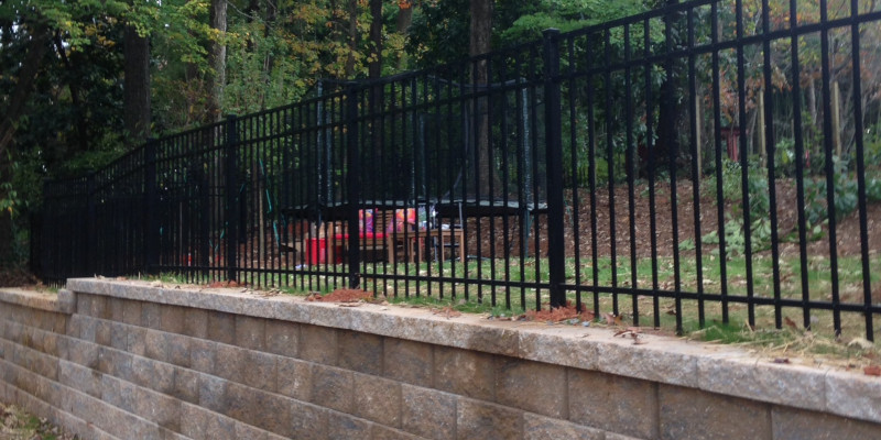 Aluminum Fence in Lake Norman, North Carolina