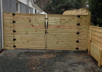 Timber Fencing - A8A64D0B-1914-4845-AE88-42D6AE619936