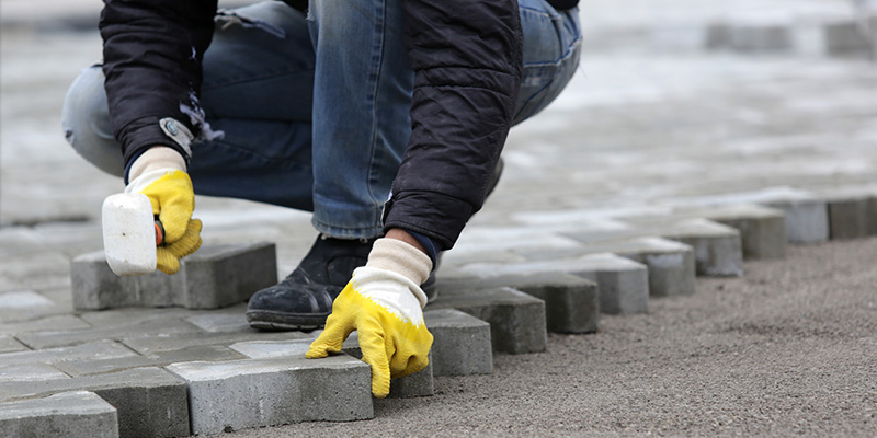 Three Signs it’s Time for New Paver Installation
