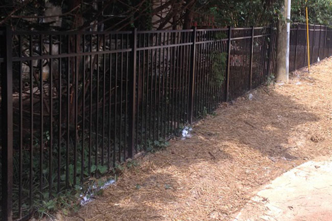 Why You Should Consider an Aluminum Fence