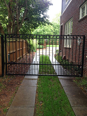 The Durable Elegance of an Aluminum Fence: A Stylish Choice for Your Property