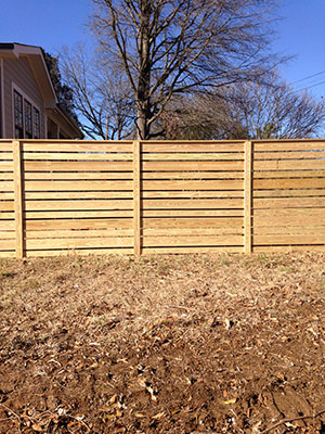 Embracing Elegance: The Allure of the Modern Horizontal Wood Fence