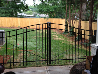 3 Reasons to Leave Gate Installation Projects to the Pros